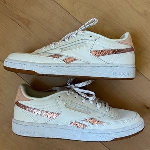Reebok Women's Club C 85 Vintage Sneaker Rose Gold